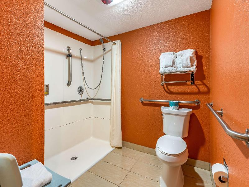 Best Western Plus Inn Scotts Valley image