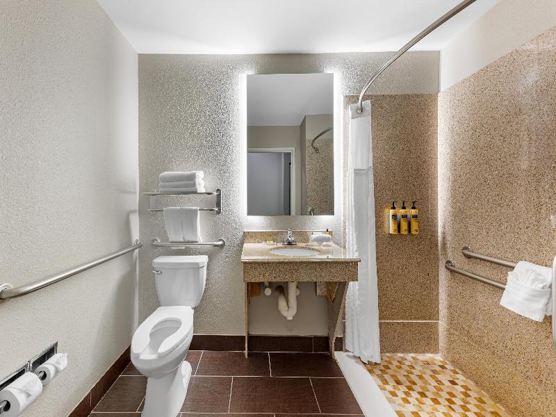 Best Western Plus Georgetown Inn & Suites image