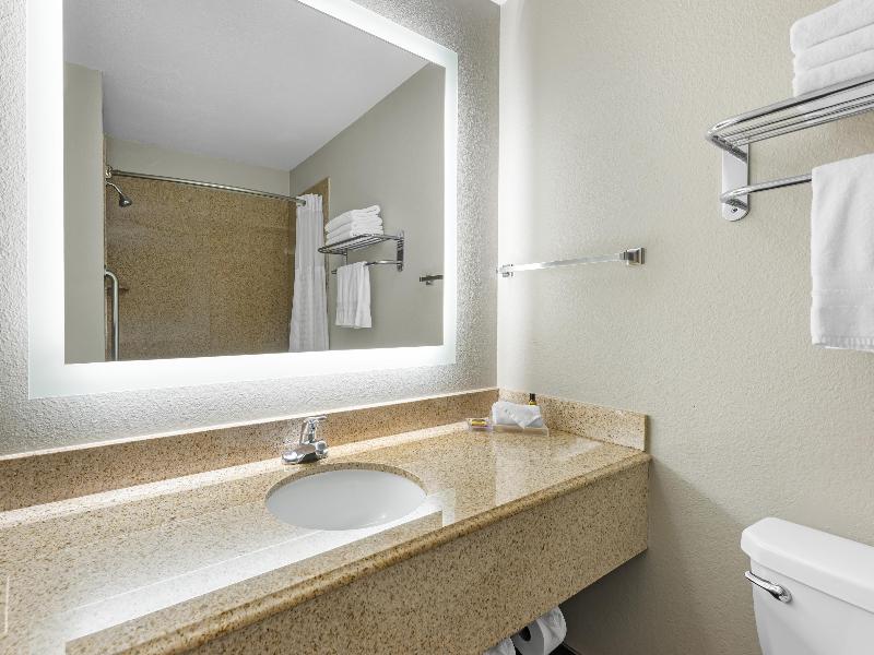 Best Western Plus Georgetown Inn & Suites image