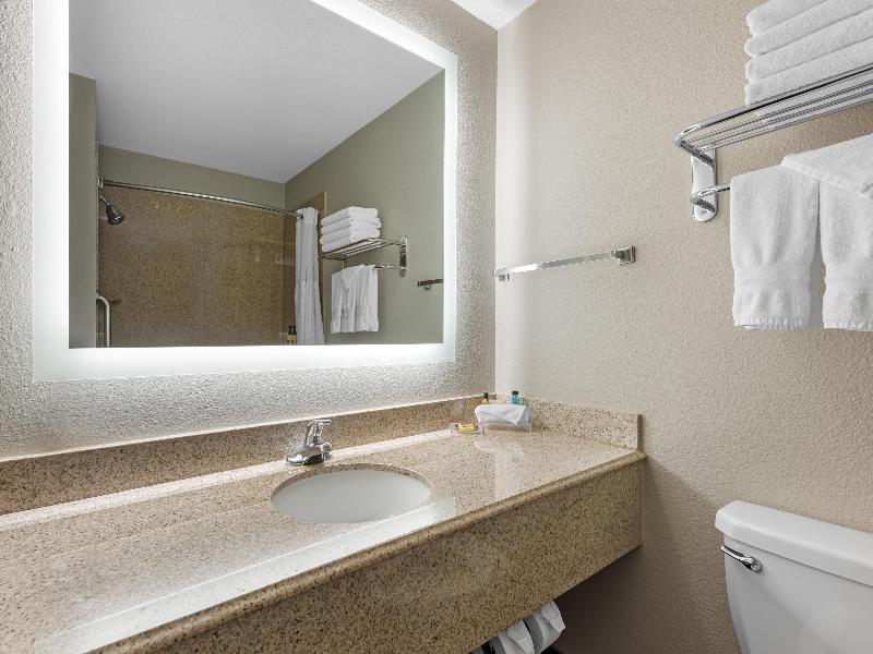 Best Western Plus Georgetown Inn & Suites image