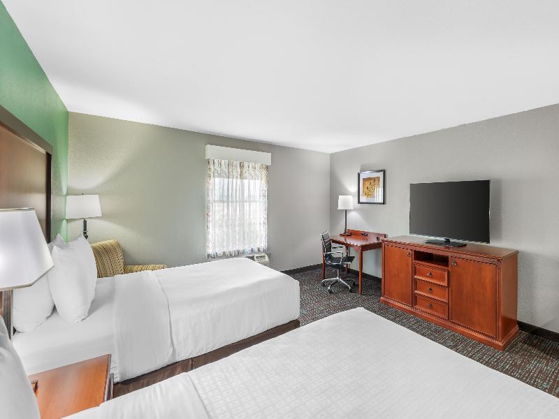 Best Western Plus Georgetown Inn & Suites image