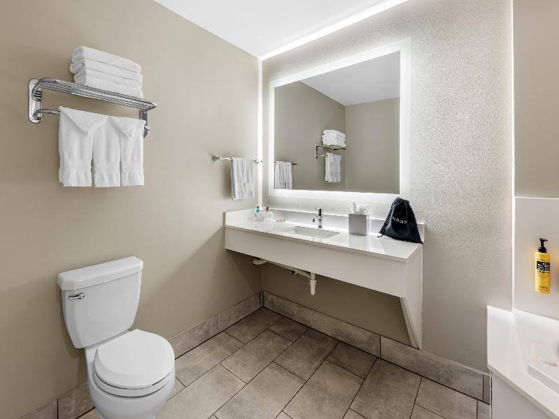 Best Western Plus Georgetown Inn & Suites image