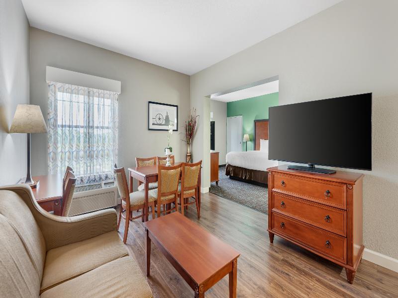 Best Western Plus Georgetown Inn & Suites image