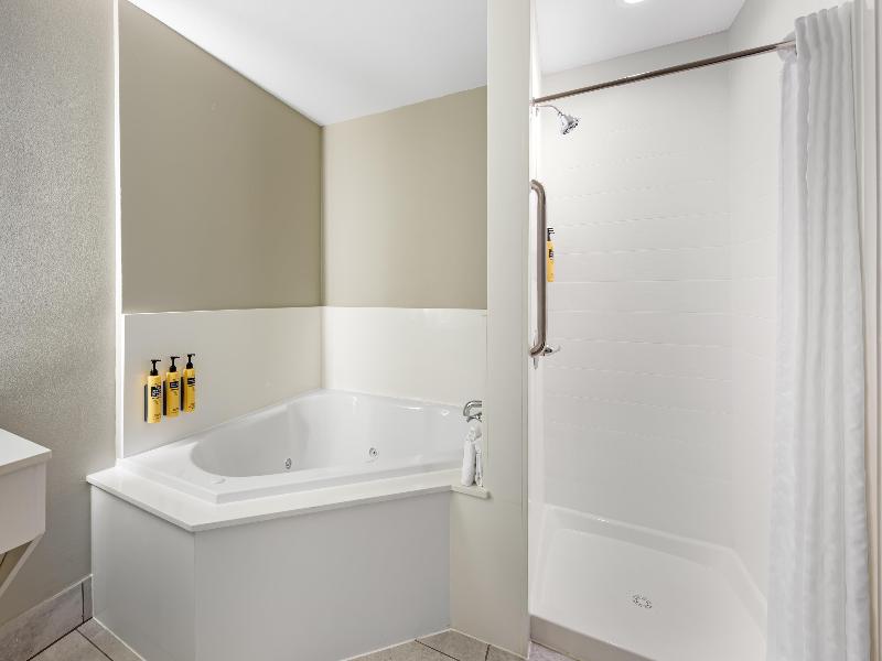 Best Western Plus Georgetown Inn & Suites image