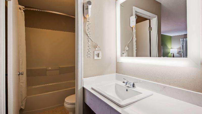 Best Western Plus Atrium Inn image