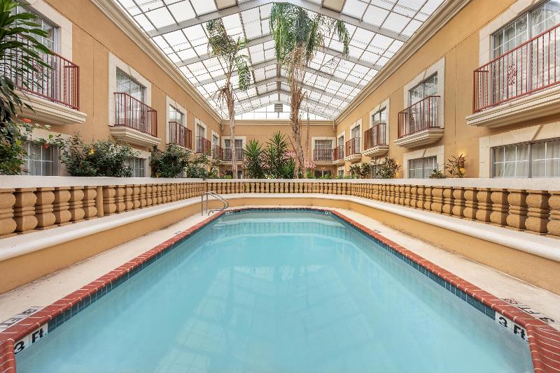 Best Western Plus Atrium Inn image
