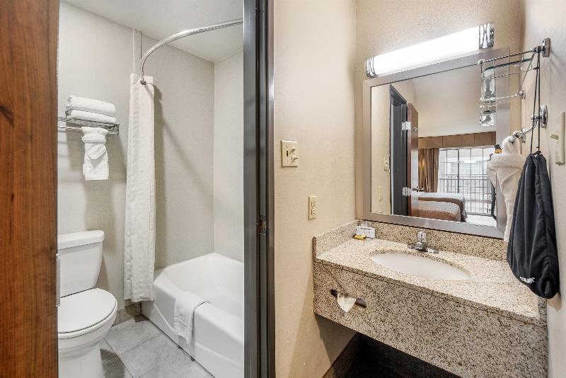 Best Western Plus Atrium Inn image