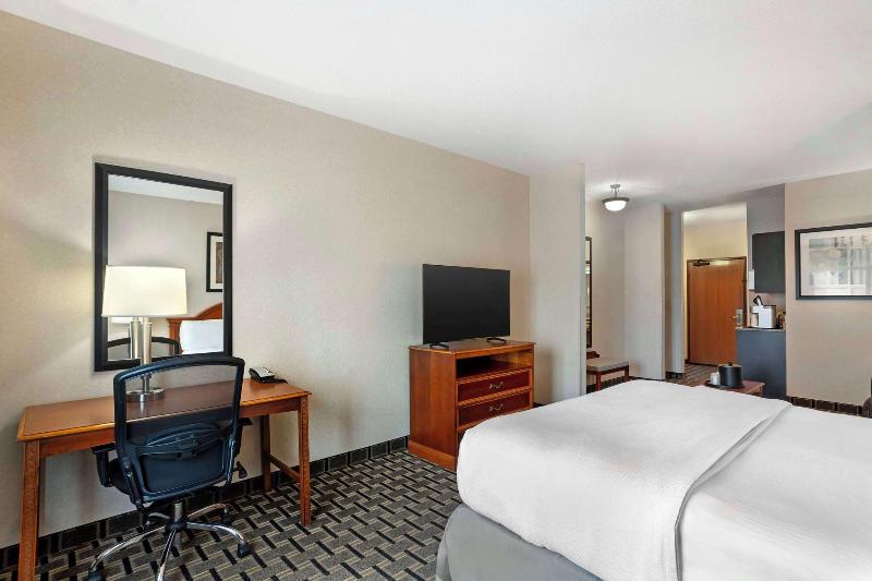 Best Western Plus Clearfield image