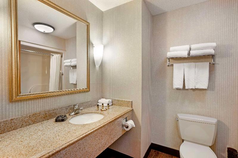 Best Western Plus Clearfield image