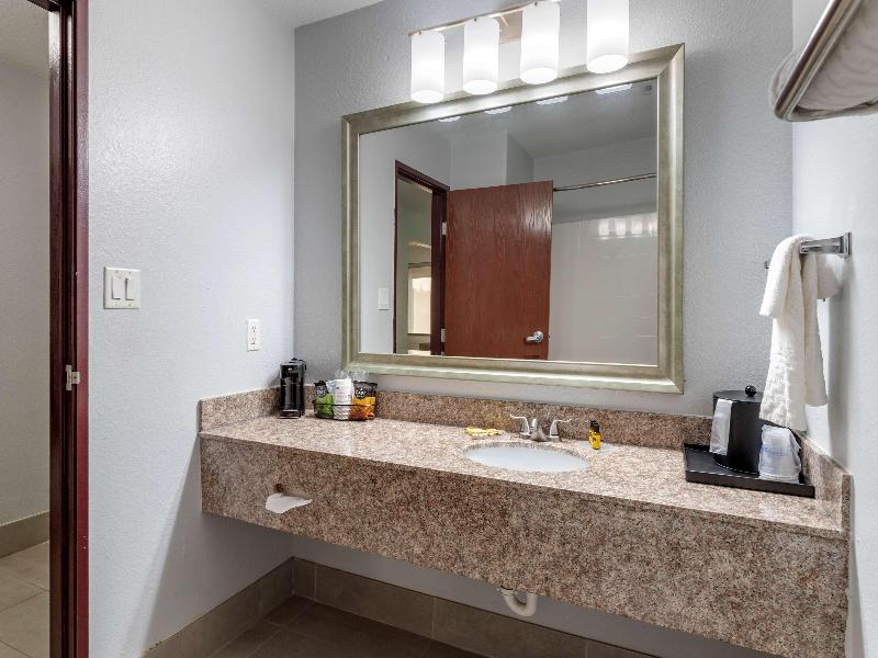 Best Western Plus Orange County image