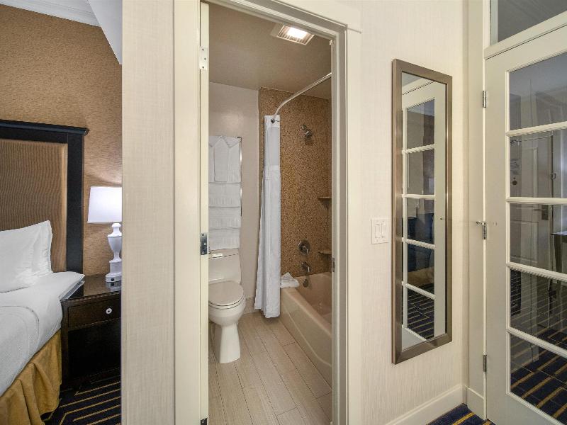 Best Western Plus Palm Court Hotel image