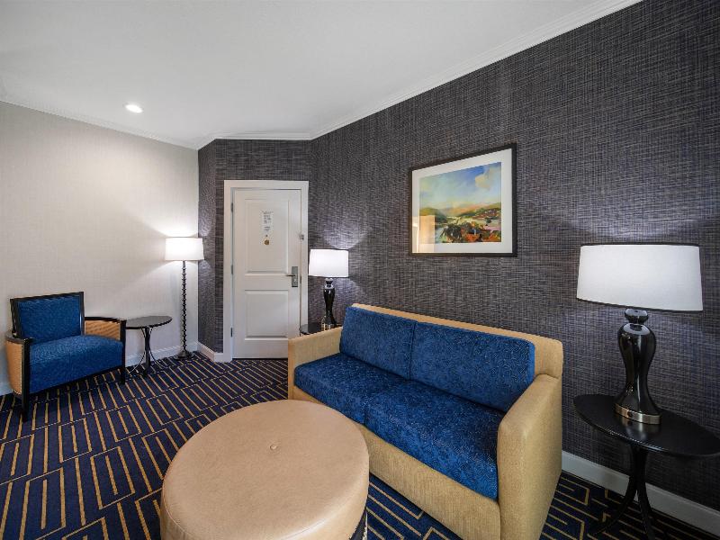 Best Western Plus Palm Court Hotel image