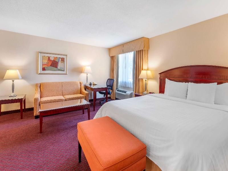 Best Western Plus West Covina Inn image