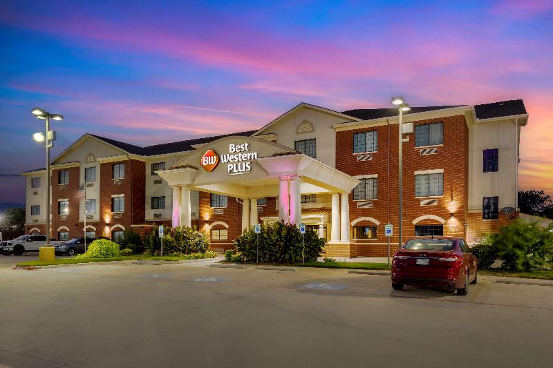 Best Western Plus Sweetwater Inn & Suites image