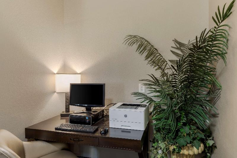 Best Western Plus Sweetwater Inn & Suites image