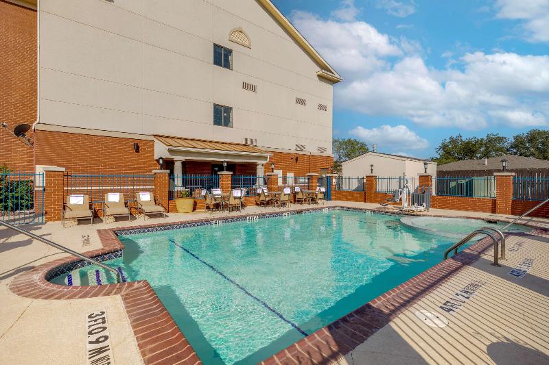 Best Western Plus Sweetwater Inn & Suites image