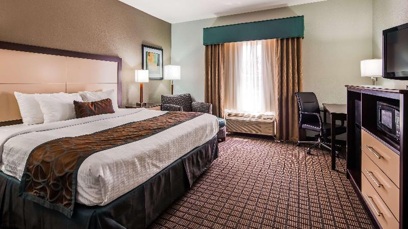 Best Western Plus Magee Inn and Suites