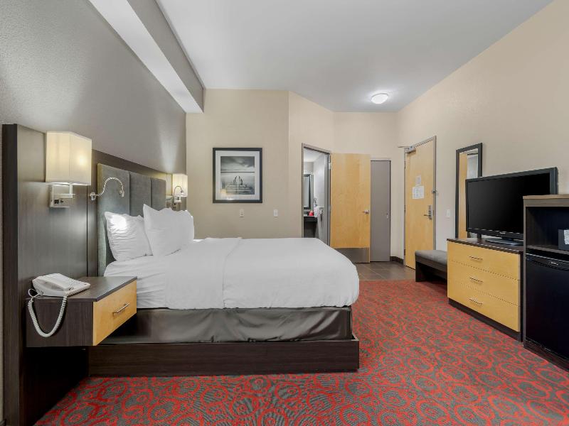 Best Western Plus Eastgate Inn & Suites image