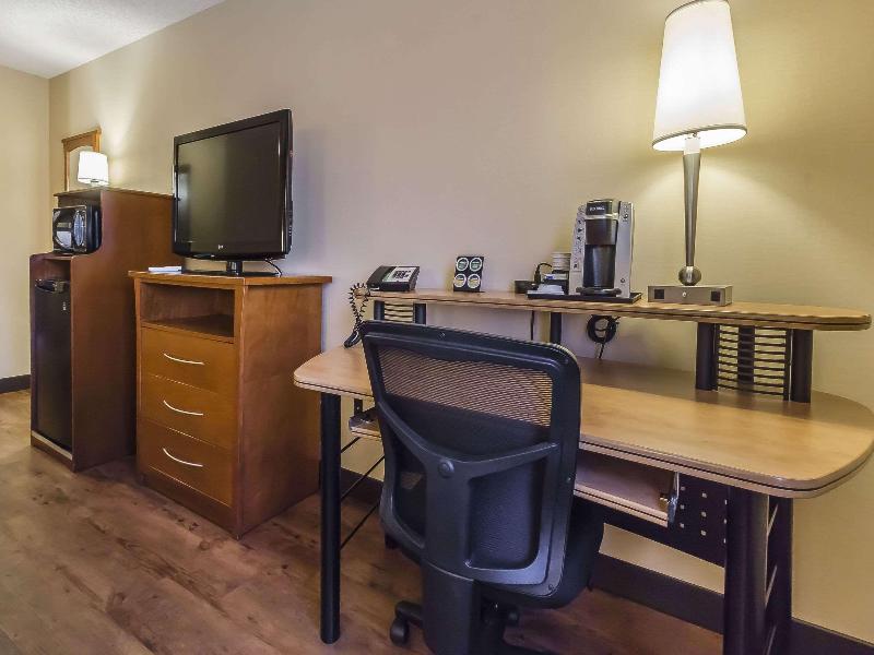 Quality Inn & Suites Saskatoon image