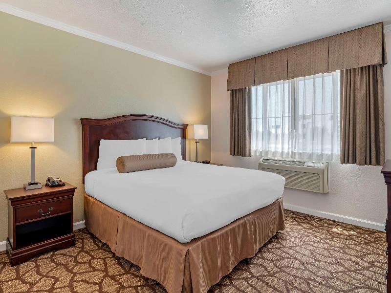 Best Western Salinas Monterey Hotel image
