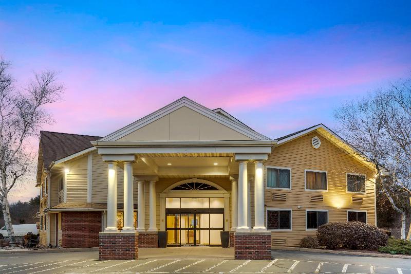 Best Western The Inn At Sharon/Foxboro image