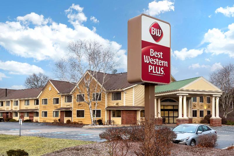 Best Western The Inn At Sharon/Foxboro image