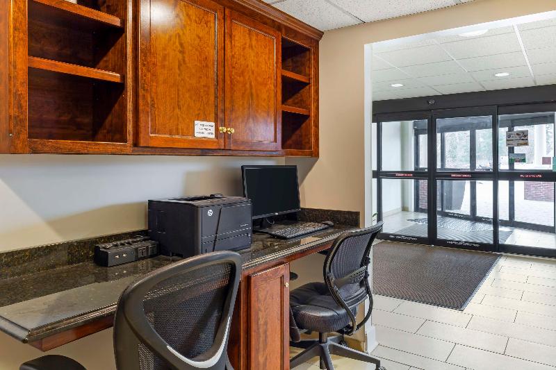 Best Western The Inn At Sharon/Foxboro image