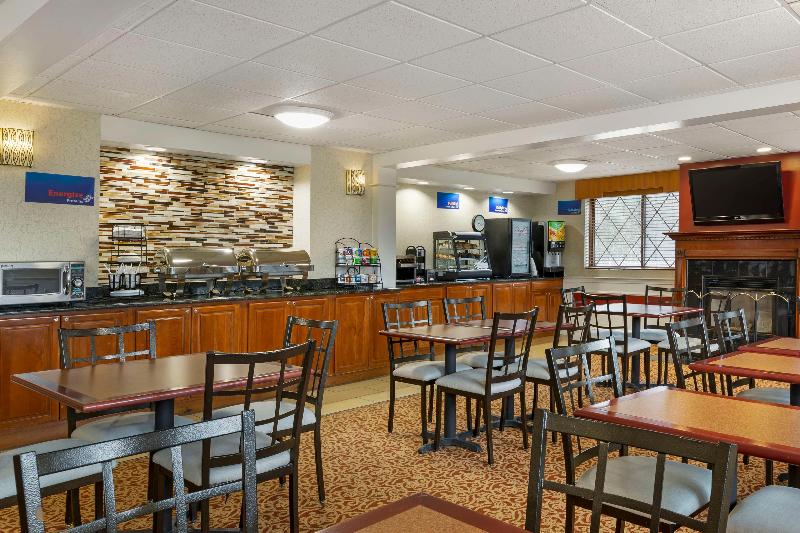 Best Western The Inn At Sharon/Foxboro image
