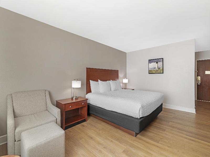 Best Western Plus Brunswick Bath image