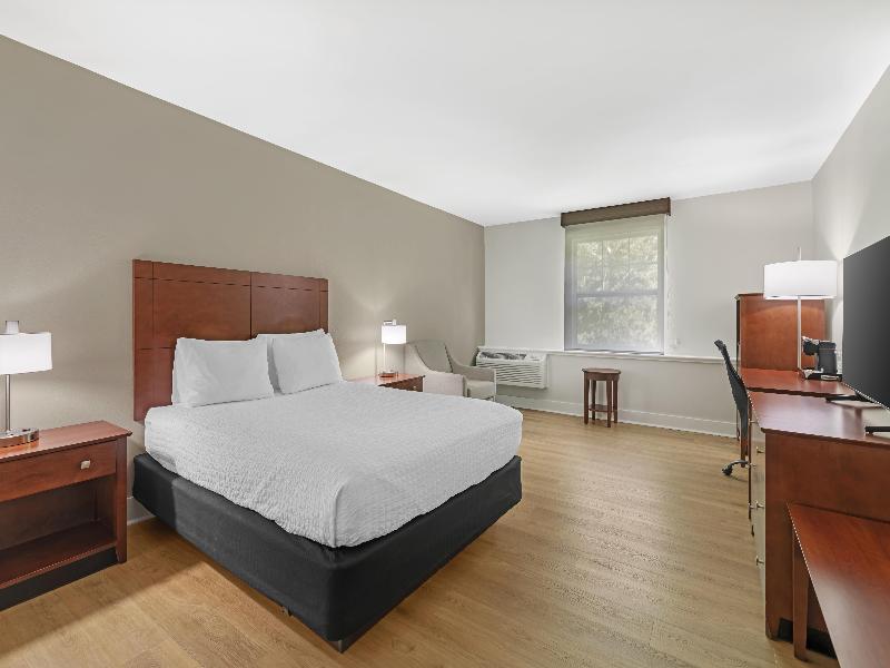 Best Western Plus Brunswick Bath image