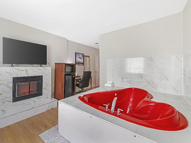 Best Western Plus Brunswick Bath image