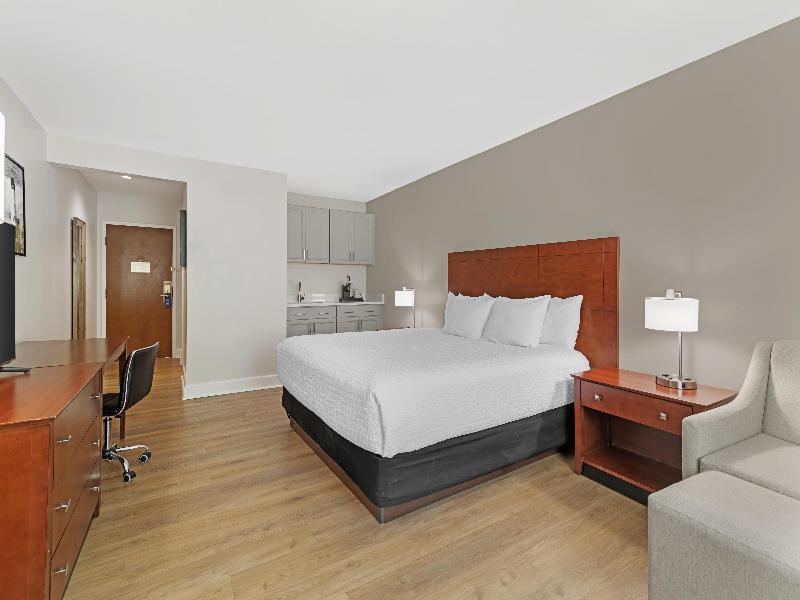 Best Western Plus Brunswick Bath image