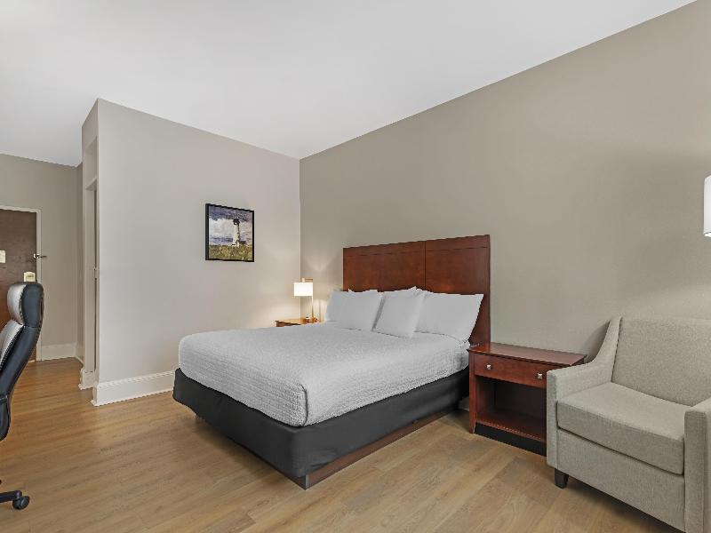 Best Western Plus Brunswick Bath image