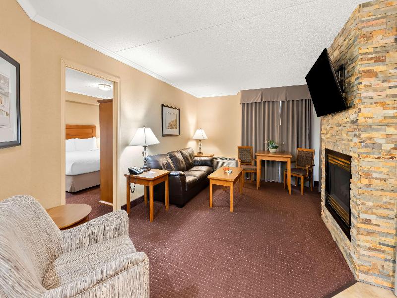 Best Western Plus NorWester Hotel & Conference Cen image