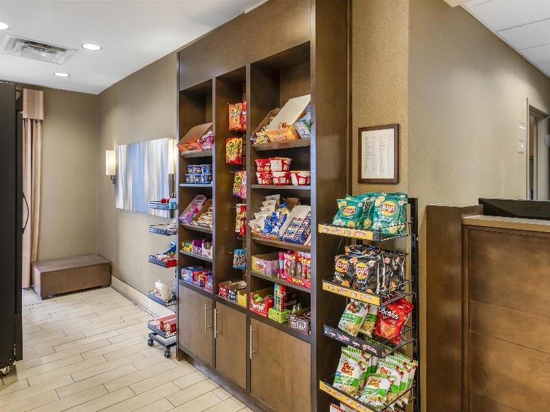 Best Western Plus Winnipeg West image