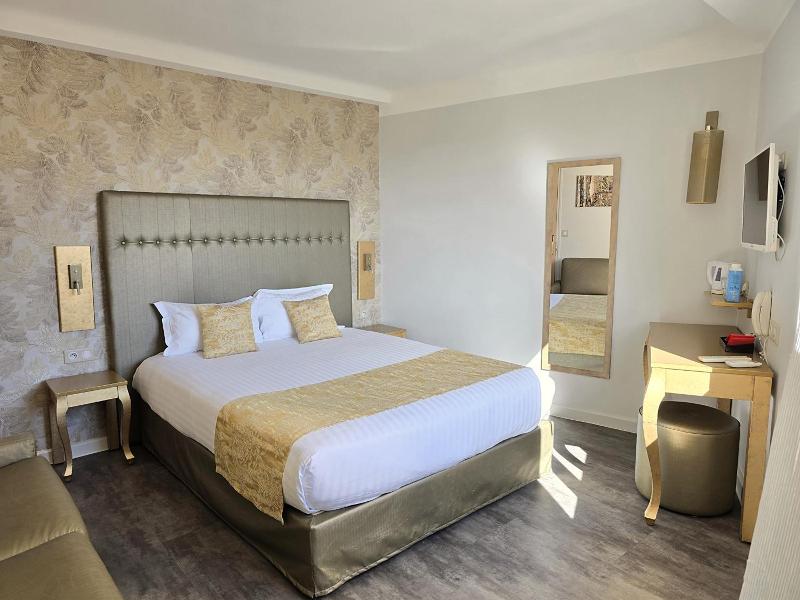 Nyx Hotel image