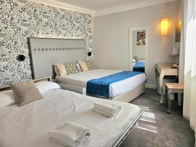 Nyx Hotel image