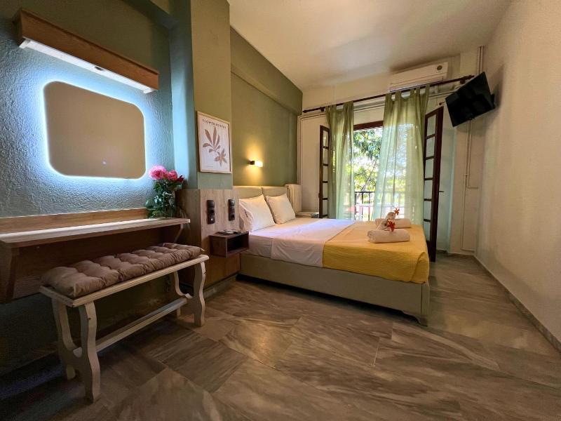 Zefiros Hotel