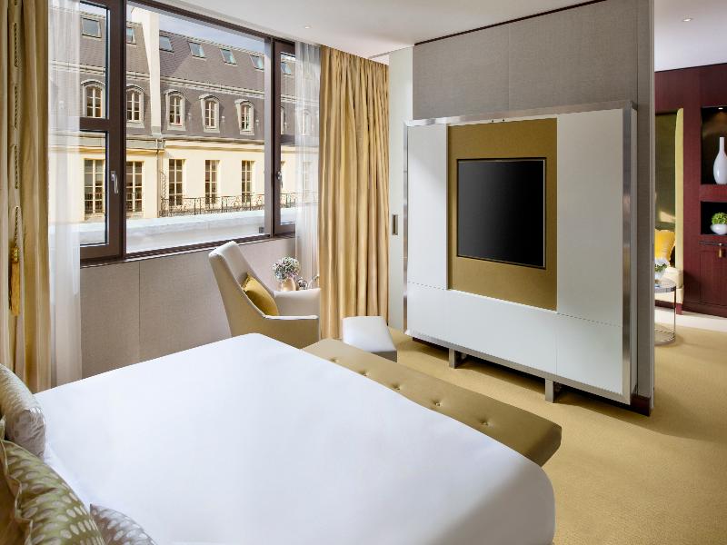 Mandarin Oriental Paris image