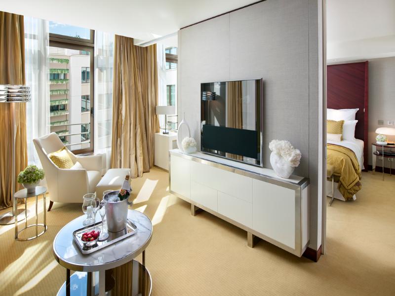 Mandarin Oriental Paris image