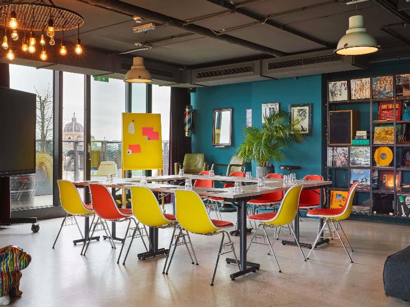25hours Hotel Vienna at Museums Quartier image