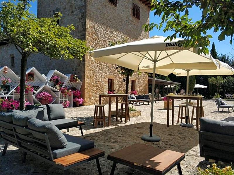 Posada Ribacardo image