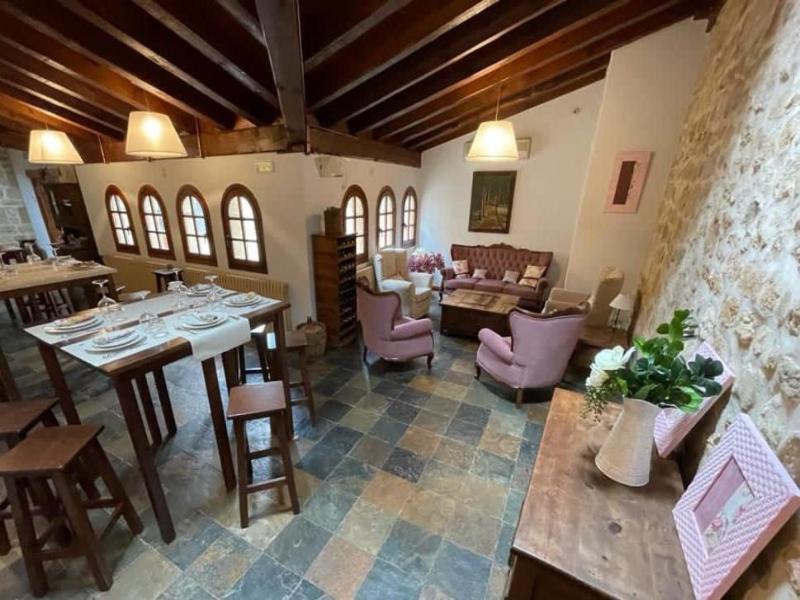 Posada Ribacardo image
