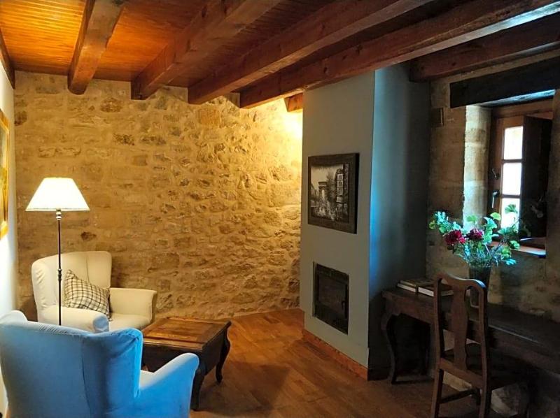 Posada Ribacardo image