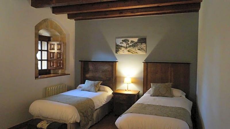 Posada Ribacardo image