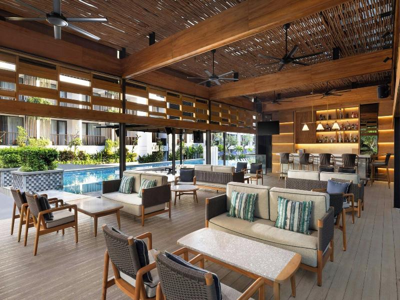 Courtyard Bali Seminyak Resort image