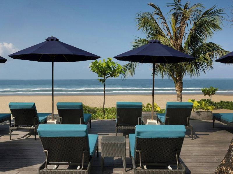 Courtyard Bali Seminyak Resort image