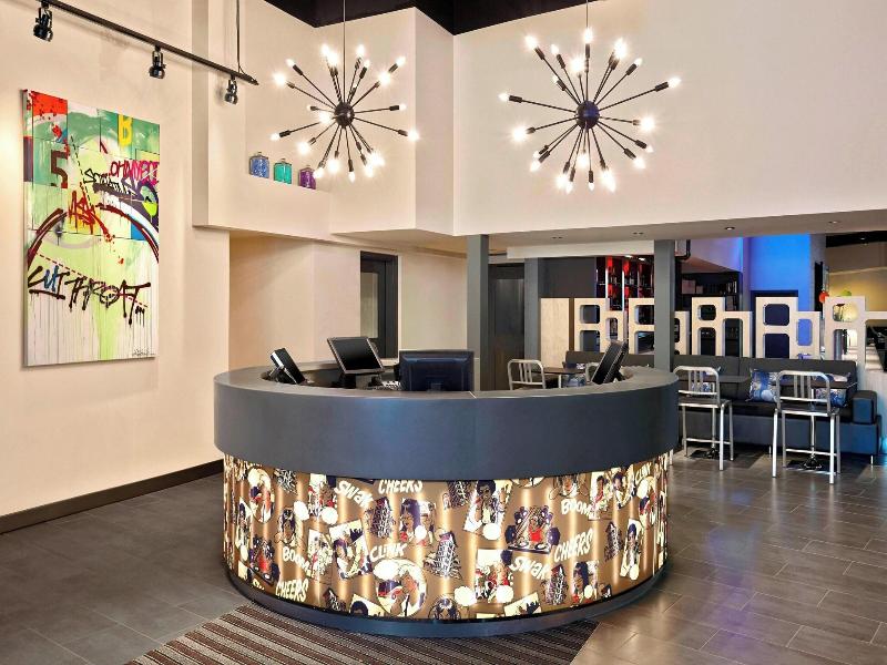 Aloft Calgary University image