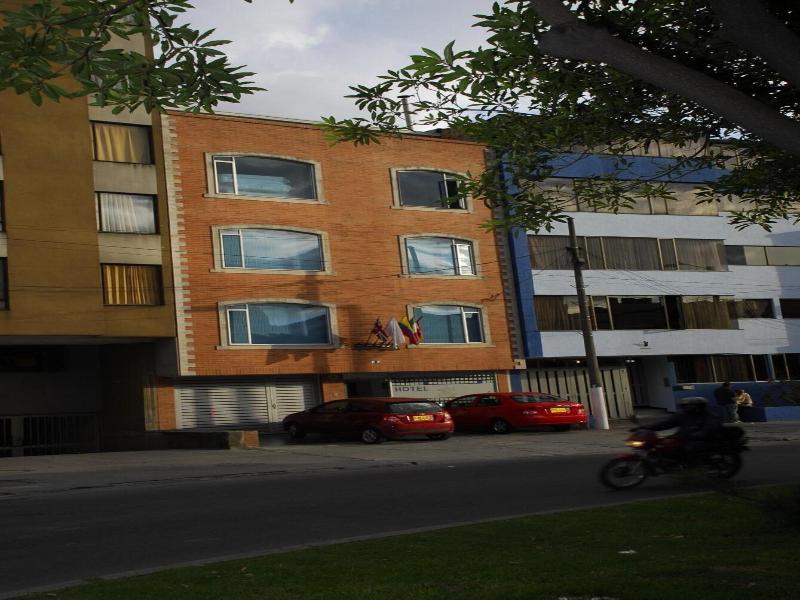 Real Estacion image