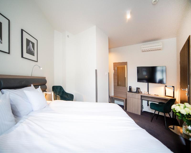 Hotel Saline image